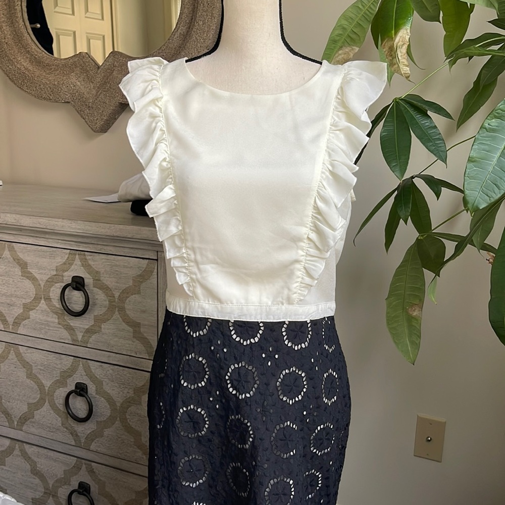 Ark & Co  Ruffle Eyelet Ivory & Black  Dress Open Back Size Large